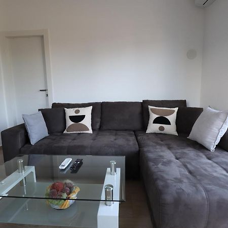 Medulin - Dani Apartment Bagian luar foto
