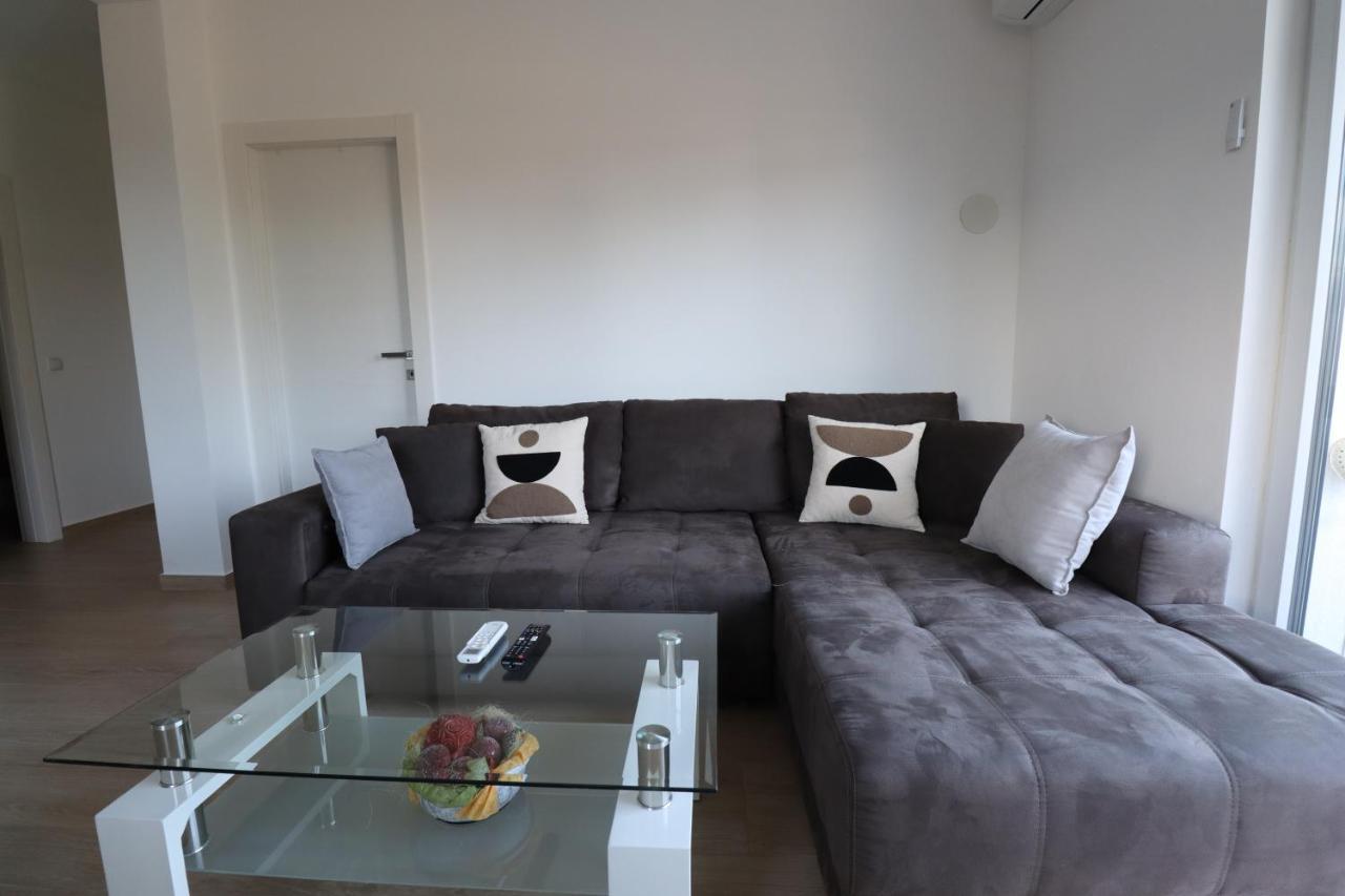 Medulin - Dani Apartment Bagian luar foto