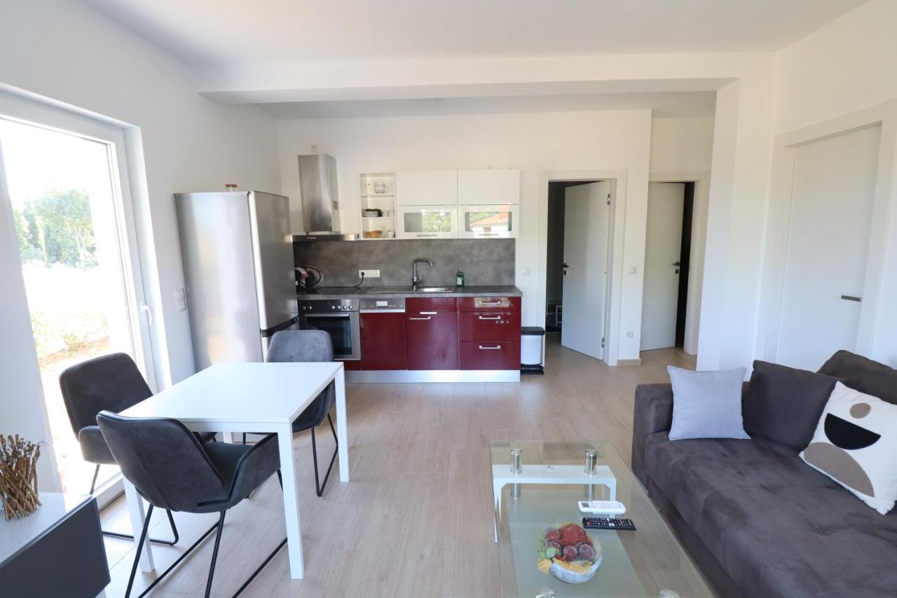 Medulin - Dani Apartment Bagian luar foto