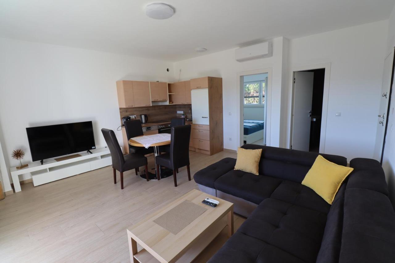 Medulin - Dani Apartment Bagian luar foto